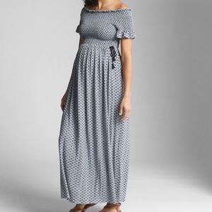 NWT Gap maternity off the shoulder dress